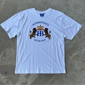 Hofbräuhaus München T-Shirt Medium White HB Crown Logo Germany Beer Hall Lions